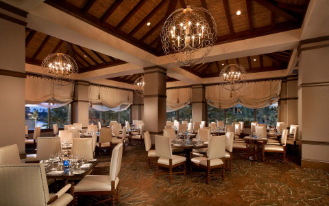 “DEEP BLU SEAFOOD GRILLE & SUSHI”