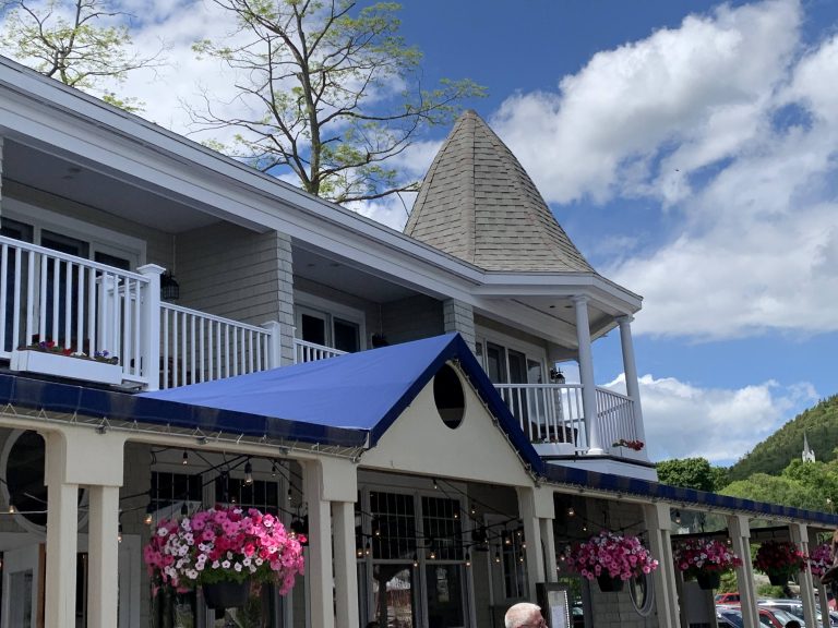 PETER OTT’S ON THE WATER